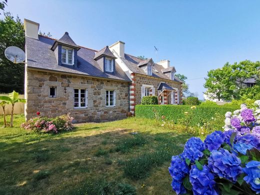 Casa di lusso a Penvénan, Côtes-d'Armor