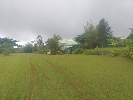 호화 저택 / Tohautu, Îles du Vent