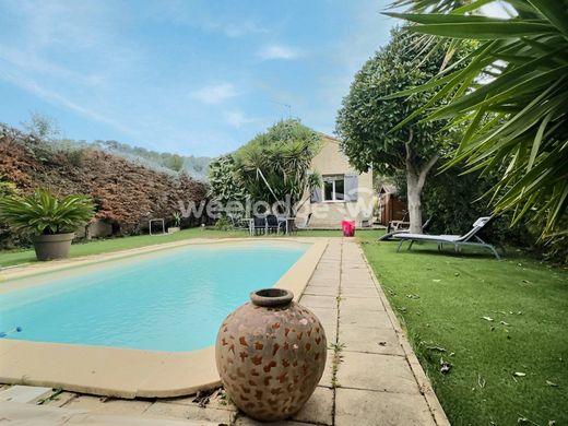 Maison de luxe à Saint-Chamas, Bouches-du-Rhône