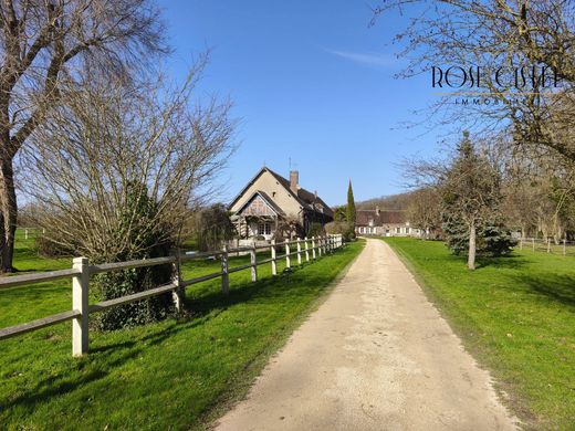 Luksusowy dom w Cloyes-sur-le-Loir, Eure-et-Loir