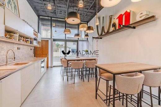 Apartment in Lyon, Rhône