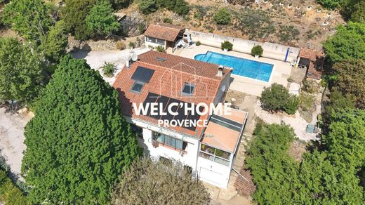 Maison de luxe à La Verdière, Var