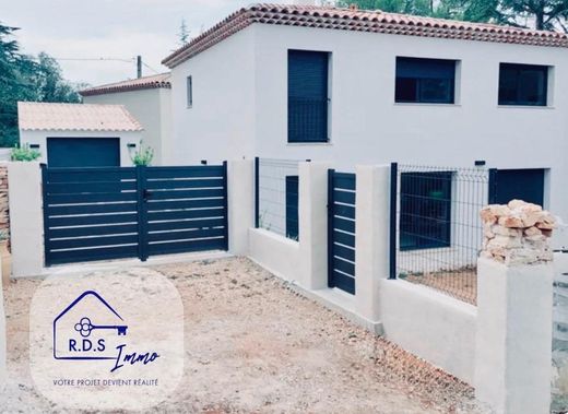 Casa di lusso a Saint-Maximin-la-Sainte-Baume, Var