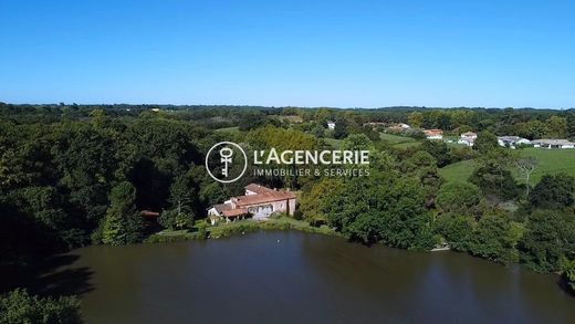 Maison de luxe à Saint-Martin-de-Seignanx, Landes