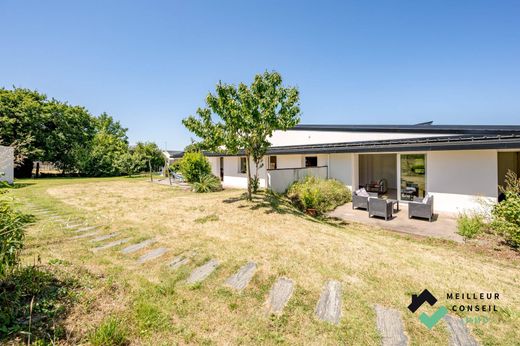 Plurien, Côtes-d'Armorの高級住宅