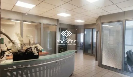 Ufficio a Châteaurenard, Bocche del Rodano