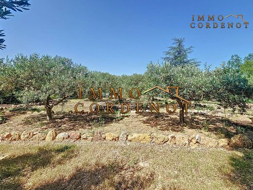 ‏בתי יוקרה ב  Flassans-sur-Issole, Var