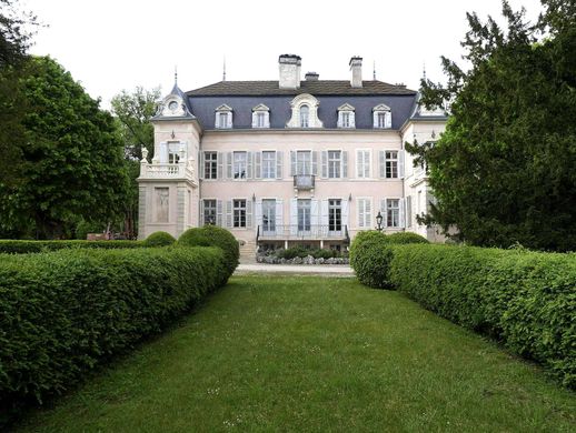 Zamek w Gemeaux, Cote d'Or