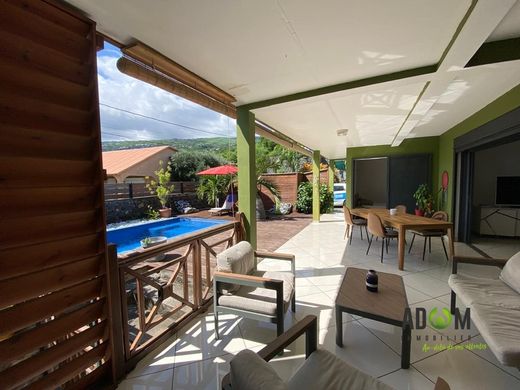 Casa di lusso a Saint-Leu, Riunione