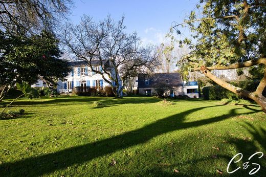 Luxury home in Combrit, Finistère