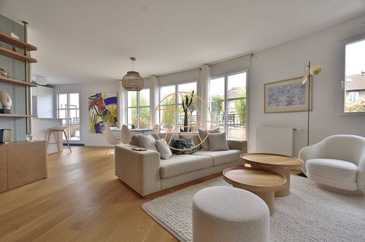 Apartment in Saint-Maur-des-Fossés, Val-de-Marne
