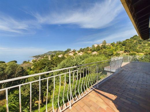 Luxe woning in Casaglione, South Corsica
