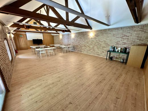 Γραφείο σε Seclin, North