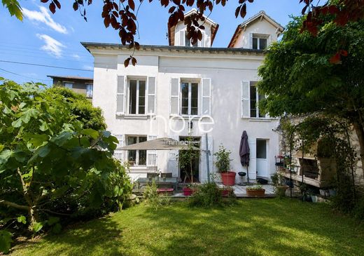 Casa de lujo en Herblay, Valle de Oise
