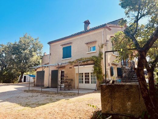 Maison de luxe à Mazaugues, Var