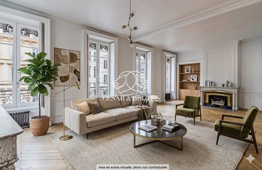 Apartment in Lyon, Rhône