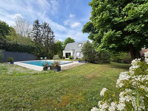 Элитный дом, Saintry-sur-Seine, Essonne