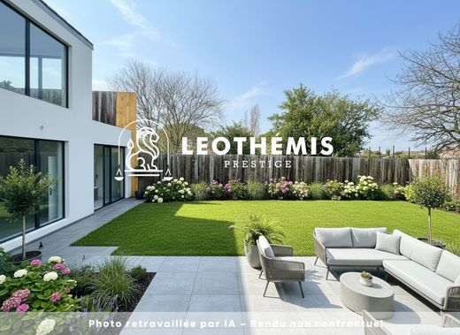 Luxe woning in La Tremblade, Charente-Maritime