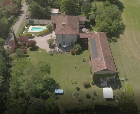 Πολυτελή κατοικία σε Seissan, Gers