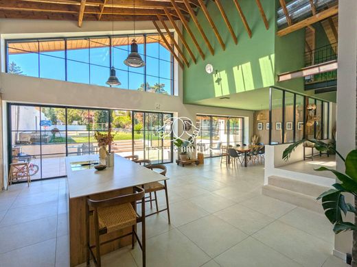 Luxury home in Charly, Rhône