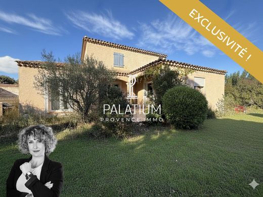 Maison de luxe à Grans, Bouches-du-Rhône