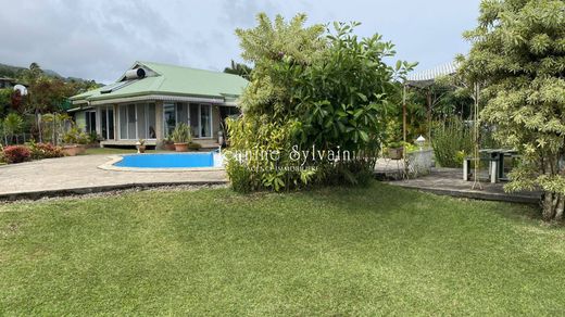 Luxury home in Tohautu, Îles du Vent