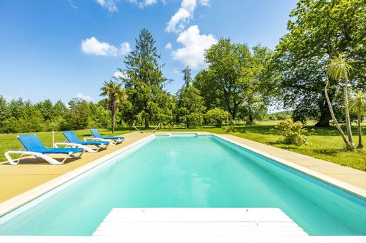 Luxury home in Saint-Jean-de-Marsacq, Landes