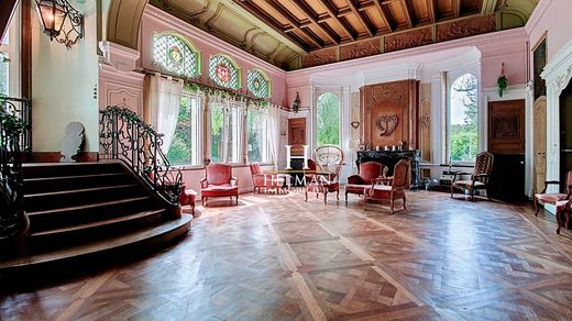 Maison de luxe à Desvres, Pas-de-Calais