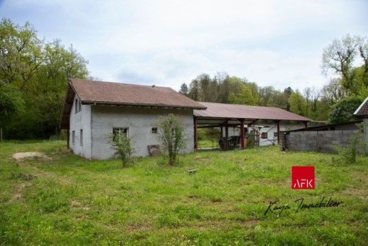 Casa di lusso a Mésigny, Alta Savoia