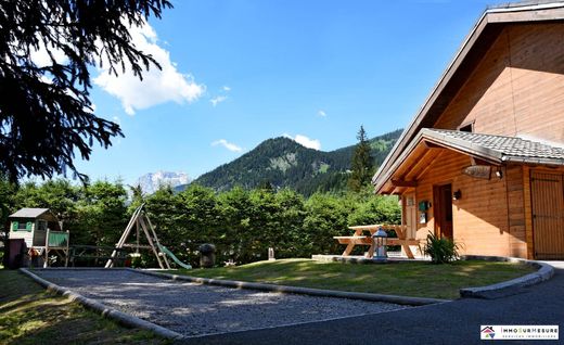 Luxe woning in Châtel, Haute-Savoie