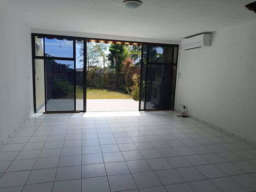 Apartment in Mahina, Îles du Vent