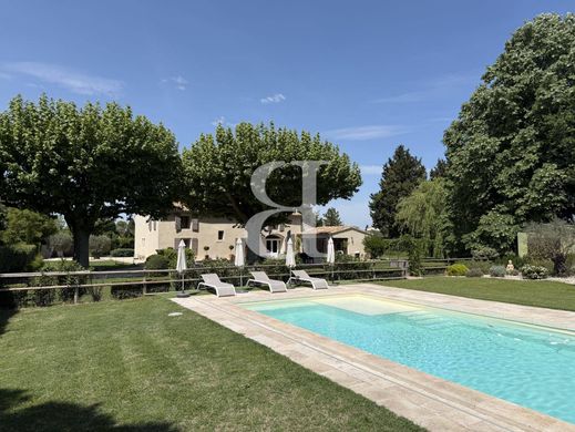 Maison de luxe à Eygalières, Bouches-du-Rhône