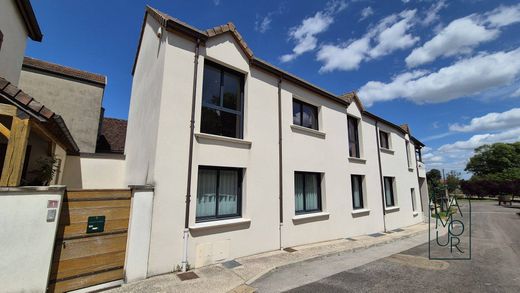 Appartementencomplex in Nuits-Saint-Georges, Cote d'Or