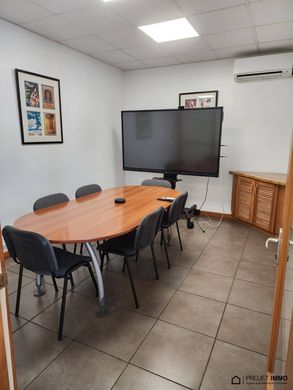 Офис, Папеэте, Îles du Vent