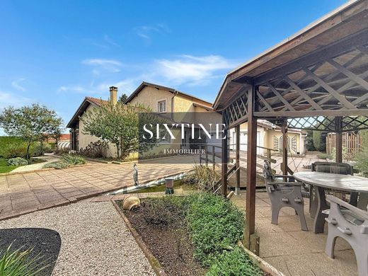 Luxury home in Saint-Romain-en-Gal, Rhône