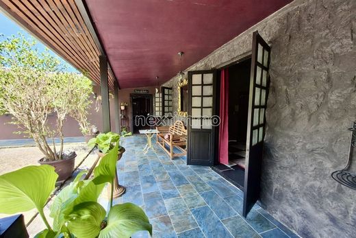 Maison de luxe à Papeete, Îles du Vent