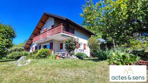 Luxury home in Saint-Alban-Leysse, Savoy