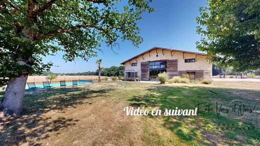 Luxury home in Langon, Gironde