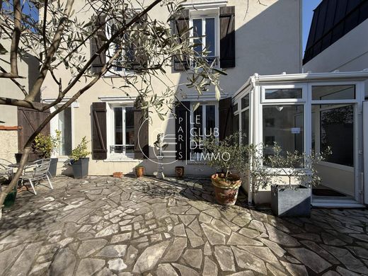 Maison de luxe à Saint-Cloud, Hauts-de-Seine