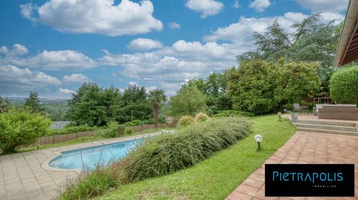 Luxury home in Neyron, Ain