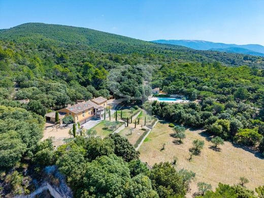 Πολυτελή κατοικία σε Grignan, Drôme