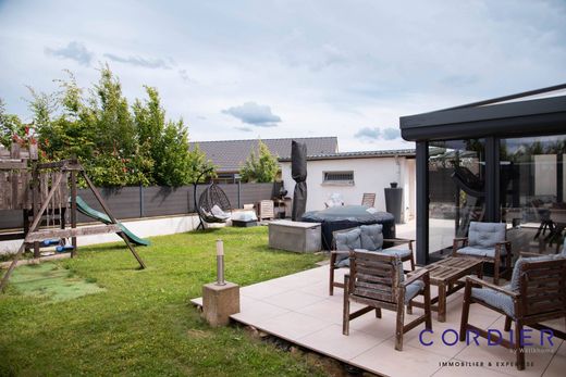 Luksusowy dom w Ottange, Moselle