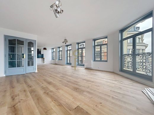 Apartment in Lille, North