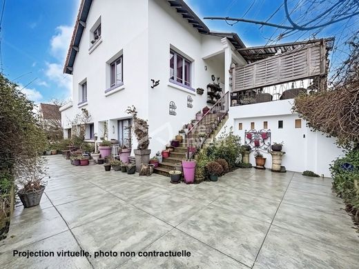 Luxus-Haus in Lagny-sur-Marne, Seine-et-Marne