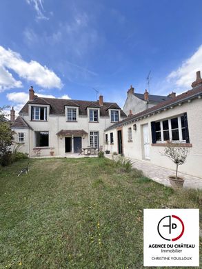 Maison de luxe à Châteauneuf-sur-Loire, Loiret