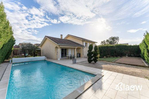 Luxury home in Charvieu-Chavagneux, Isère