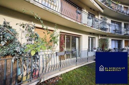 Квартира, Le Plessis-Robinson, Hauts-de-Seine