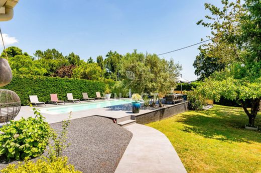 Luxus-Haus in Camarsac, Gironde