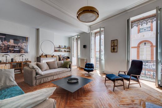 Apartment / Etagenwohnung in Toulouse, Haute-Garonne