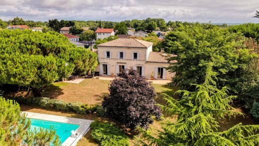 ‏בתי יוקרה ב  Carbon-Blanc, Gironde